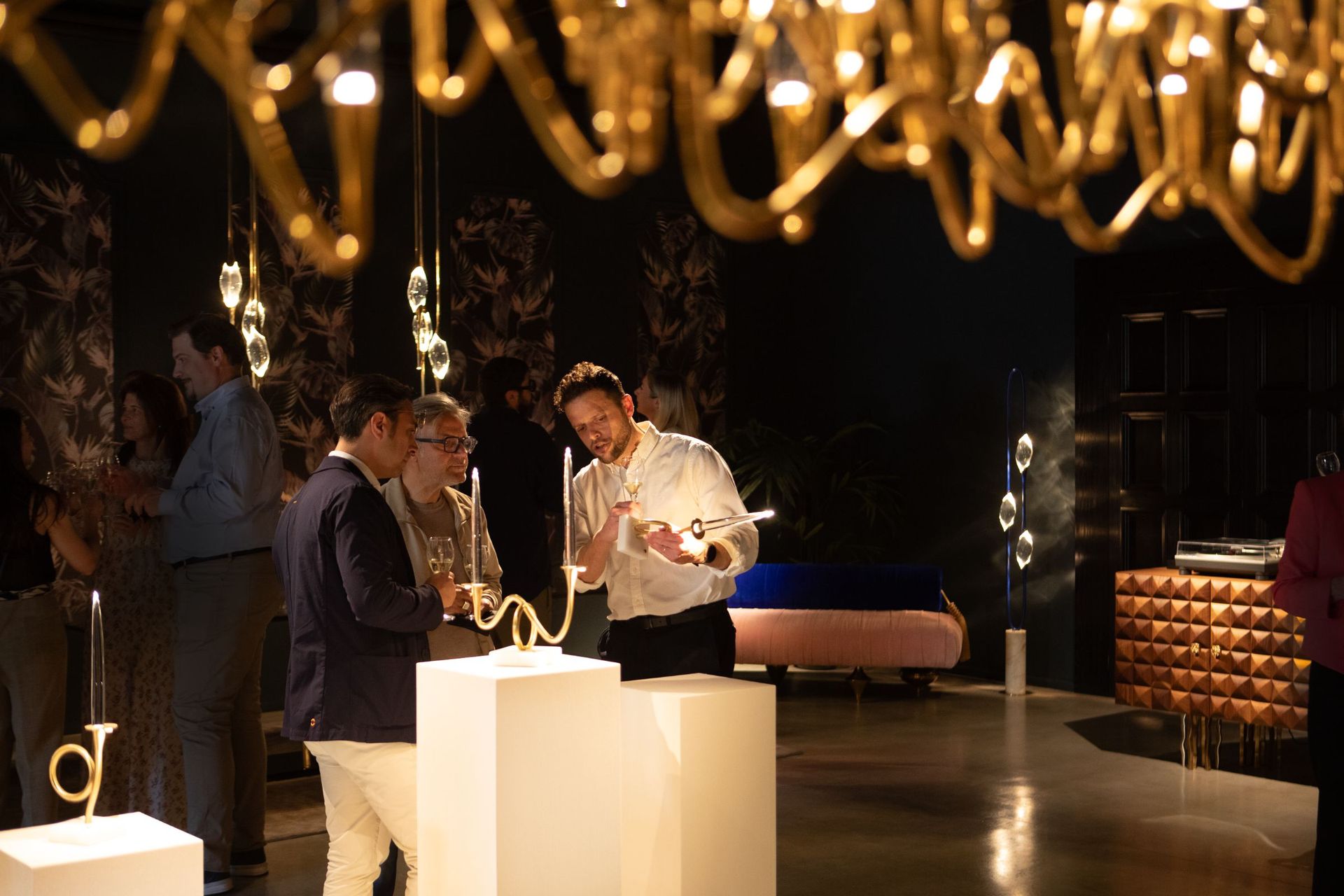 The installation on plinths during the A Lume di Candela event