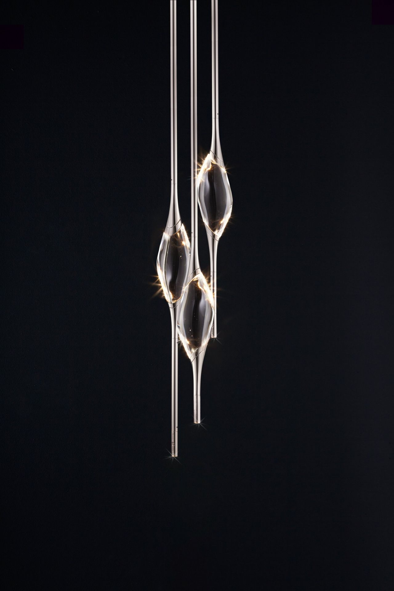 Il Pezzo 12 Round Chandelier, three suspensions in nickel on black